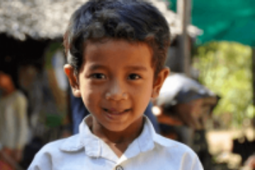 2025年何姓男孩取名大氣點的