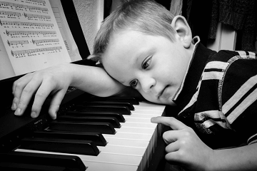 2025年男孩取名帶健字的名字